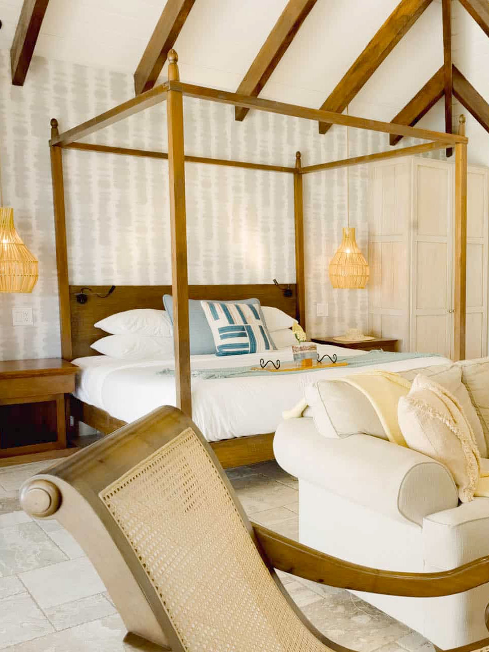 JRL-SEAFRONT-SUITE-03