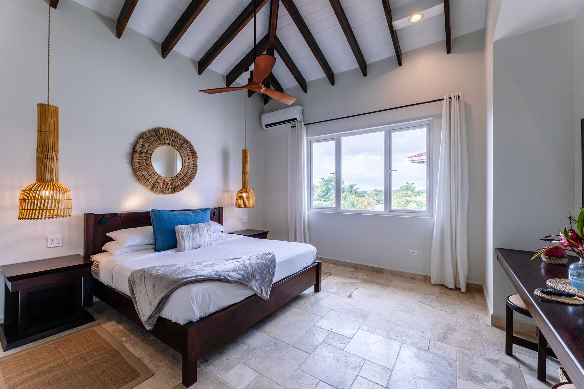 Image from jaguarreefbelize.com