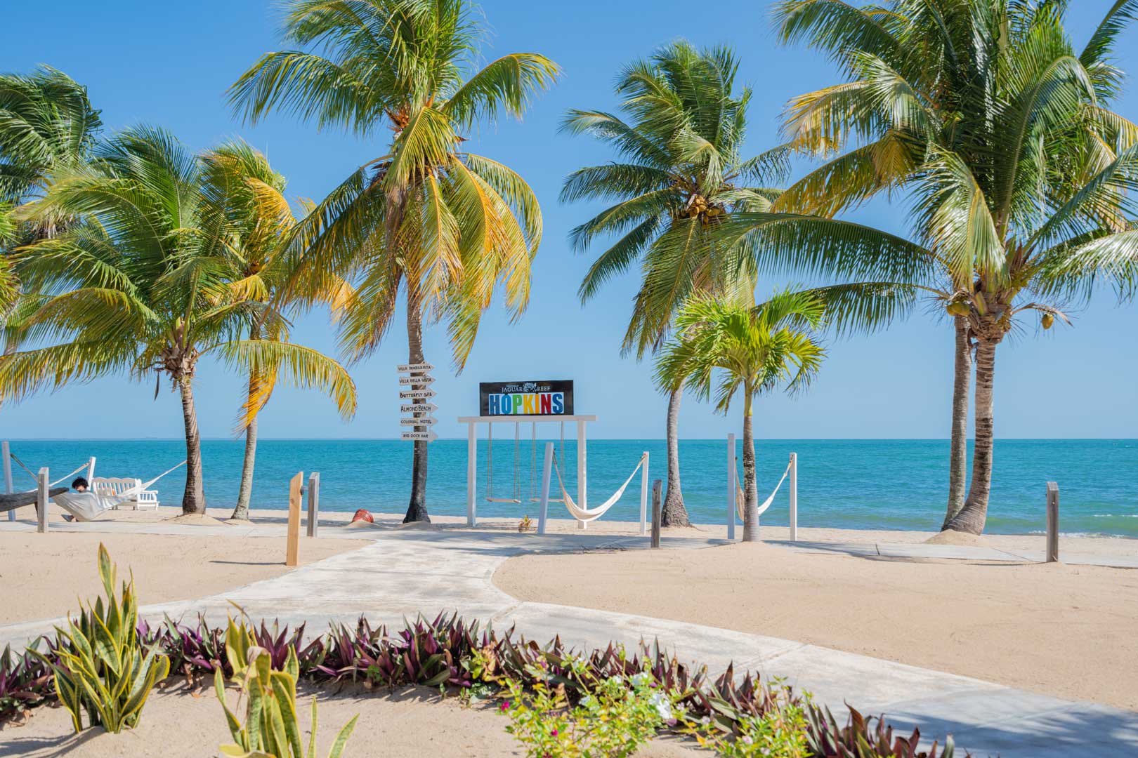Image from jaguarreefbelize.com