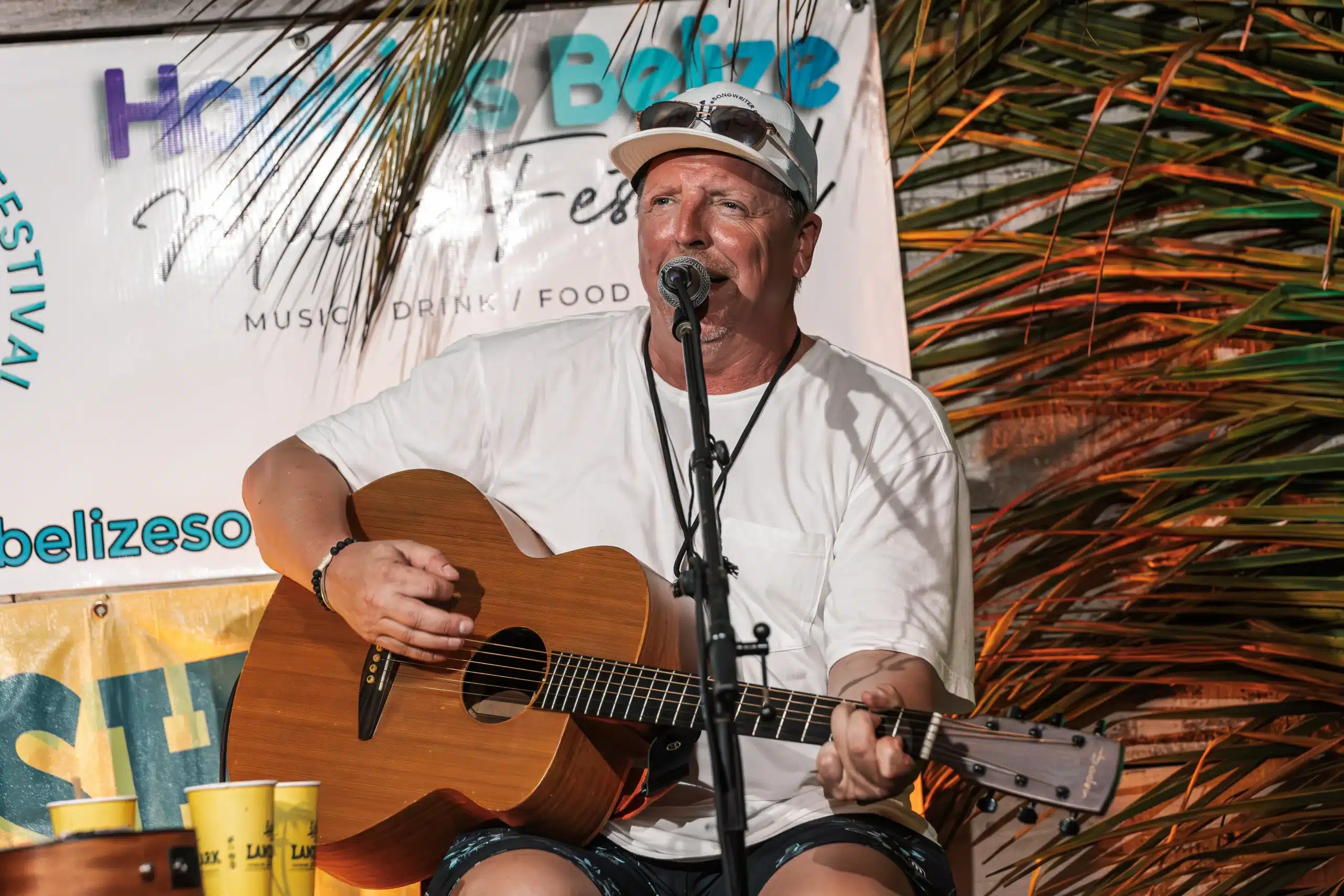 SINGER-SONGWRITER-FESTIVAL-7405-webopd-scaled